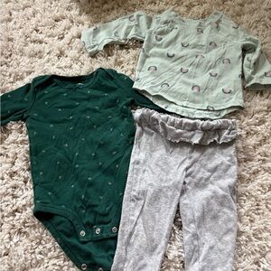 Super cute, spring, adorable outfit Carter's Green Baby Onesie set bundle 12M